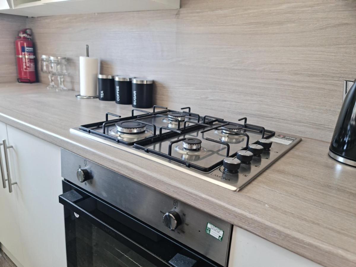 Immaculate 3-Bedrooms Dundee Apartment المظهر الخارجي الصورة