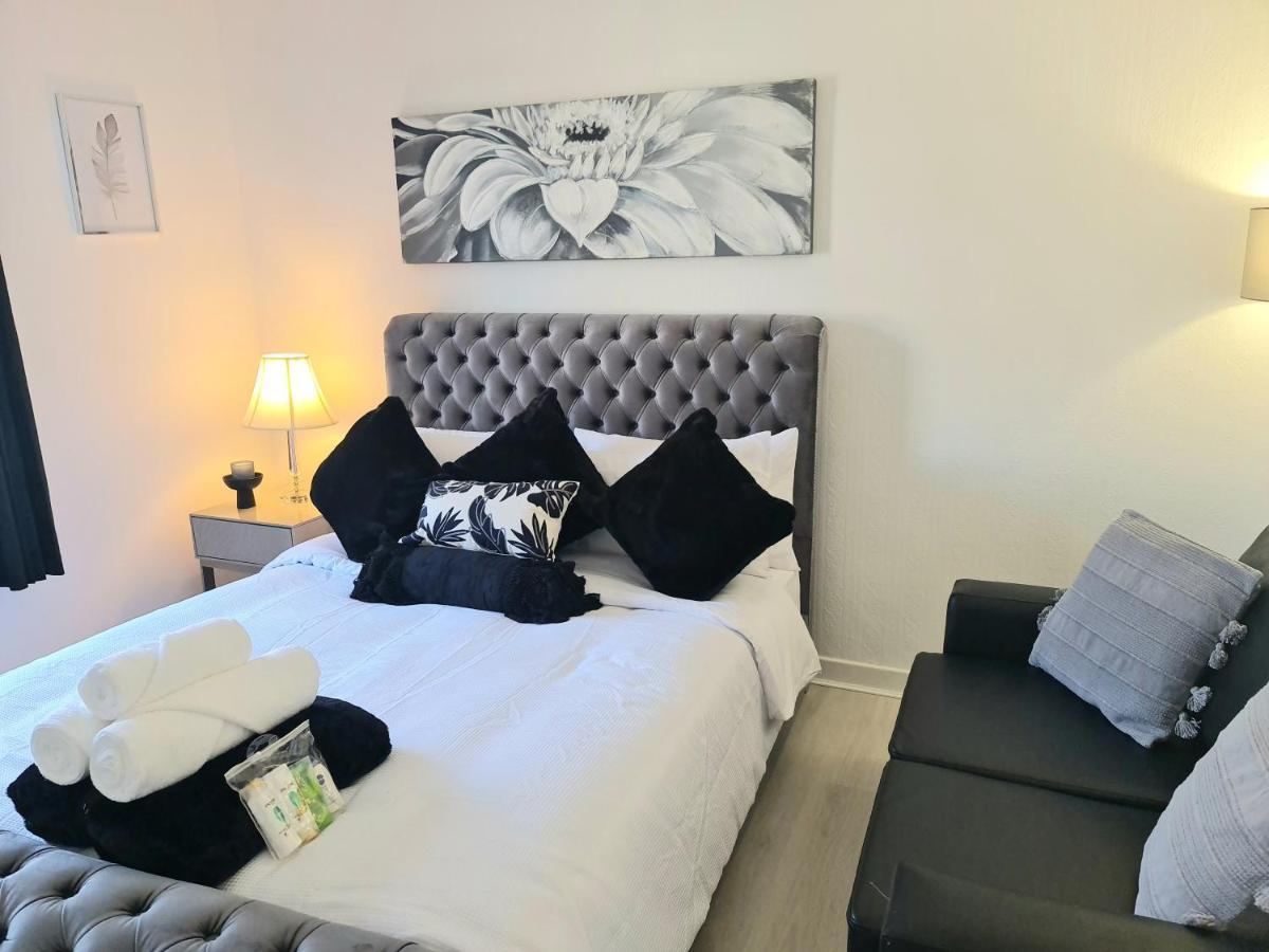 Immaculate 3-Bedrooms Dundee Apartment المظهر الخارجي الصورة